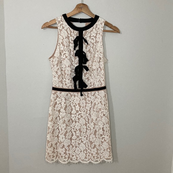 Endless Rose Dresses & Skirts - endless rose white lace strapless dress with bow details Small